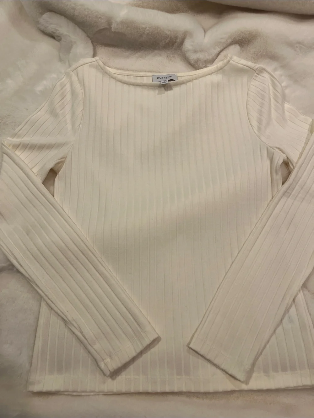 Evereve Cream Ribbed Scoop-Neck Sweater